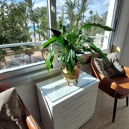 Altavista Apartment